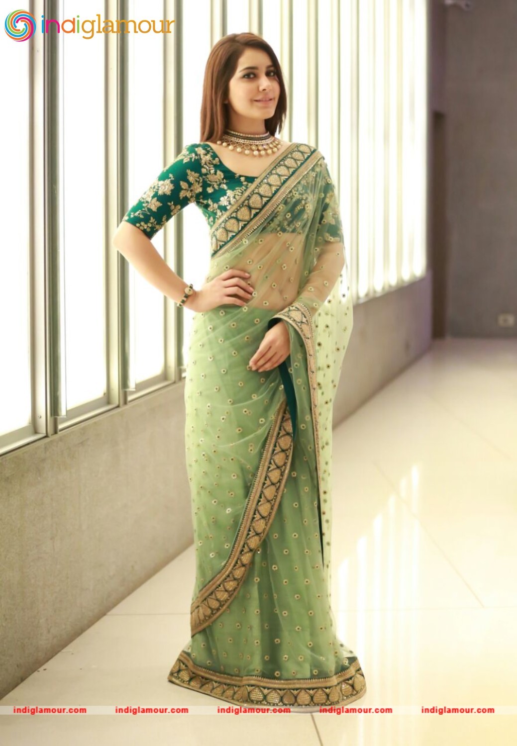 Raashi Khanna Actress hd photo