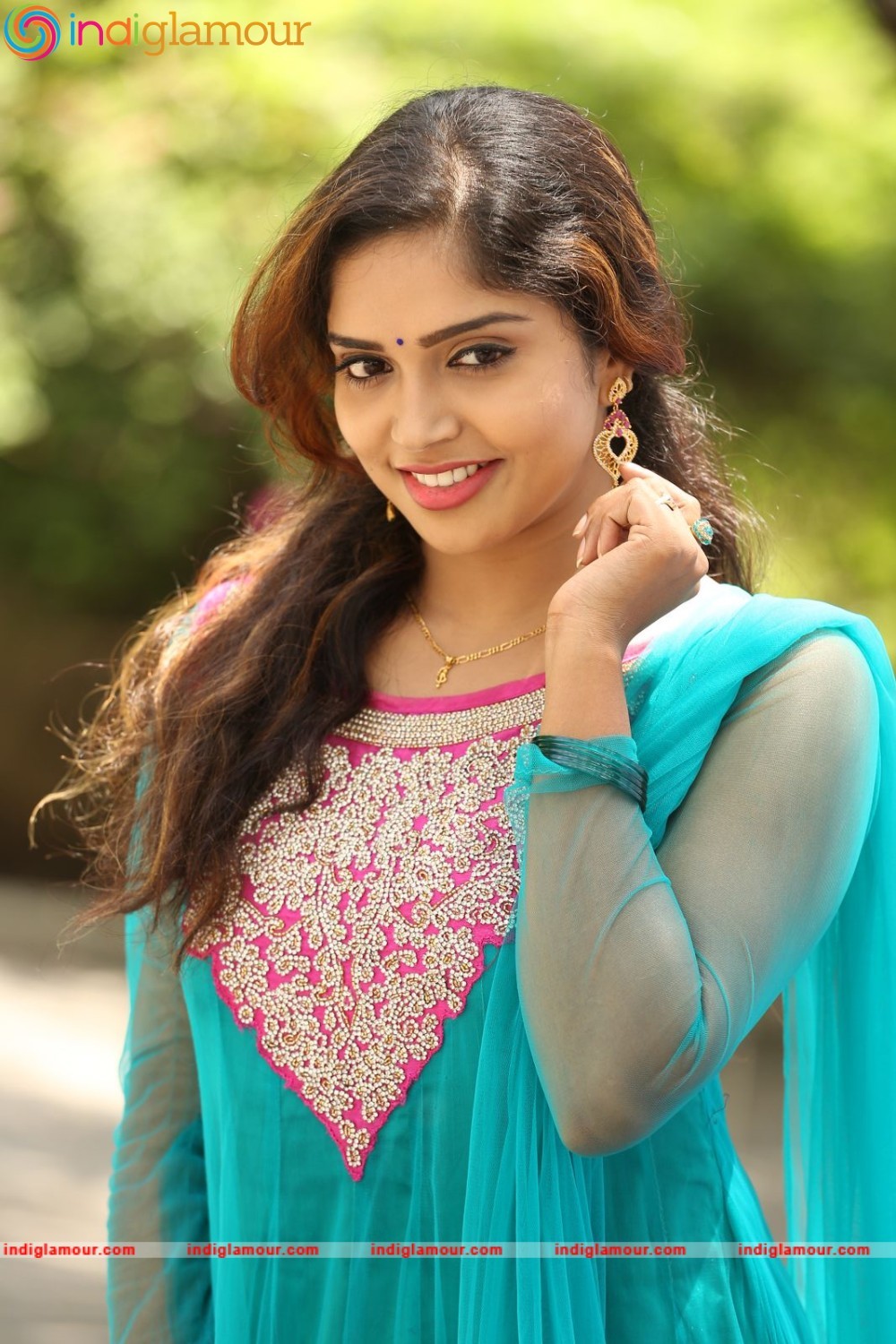 Karunya Actress hd photo