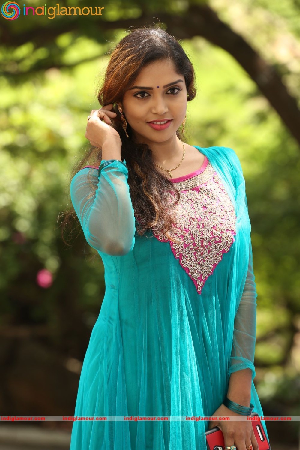 Karunya Actress hd photo