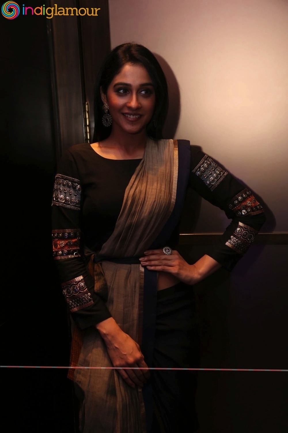 Regina Cassandra Actress hd photo