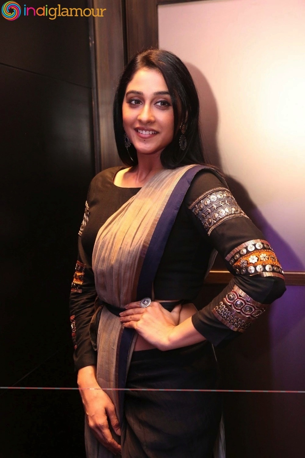 Regina Cassandra Actress hd photo
