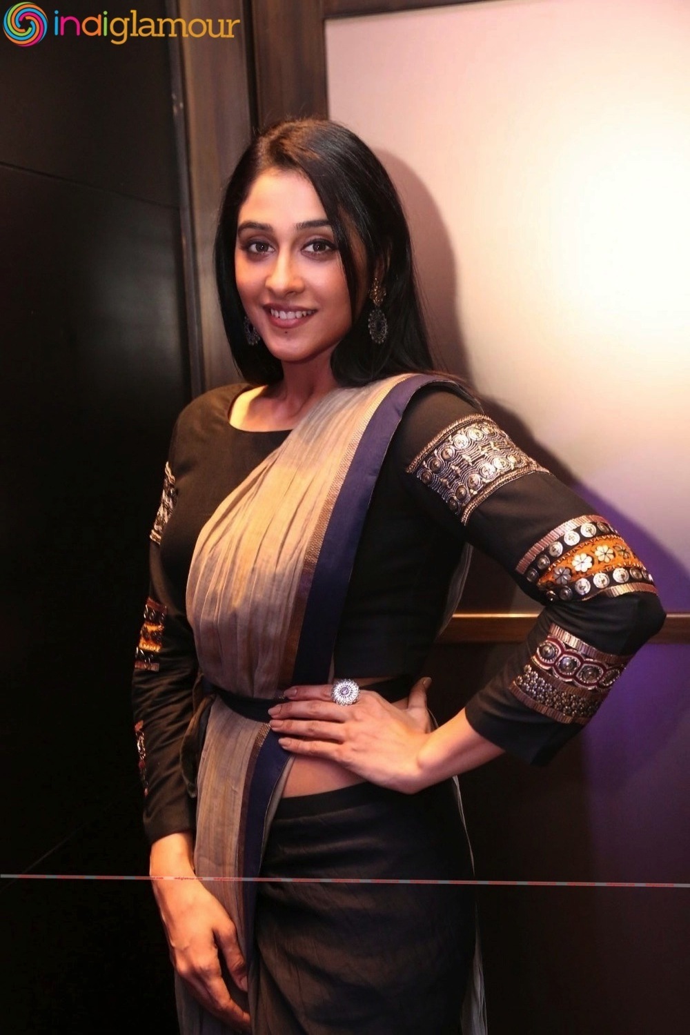 Regina Cassandra Actress hd photo