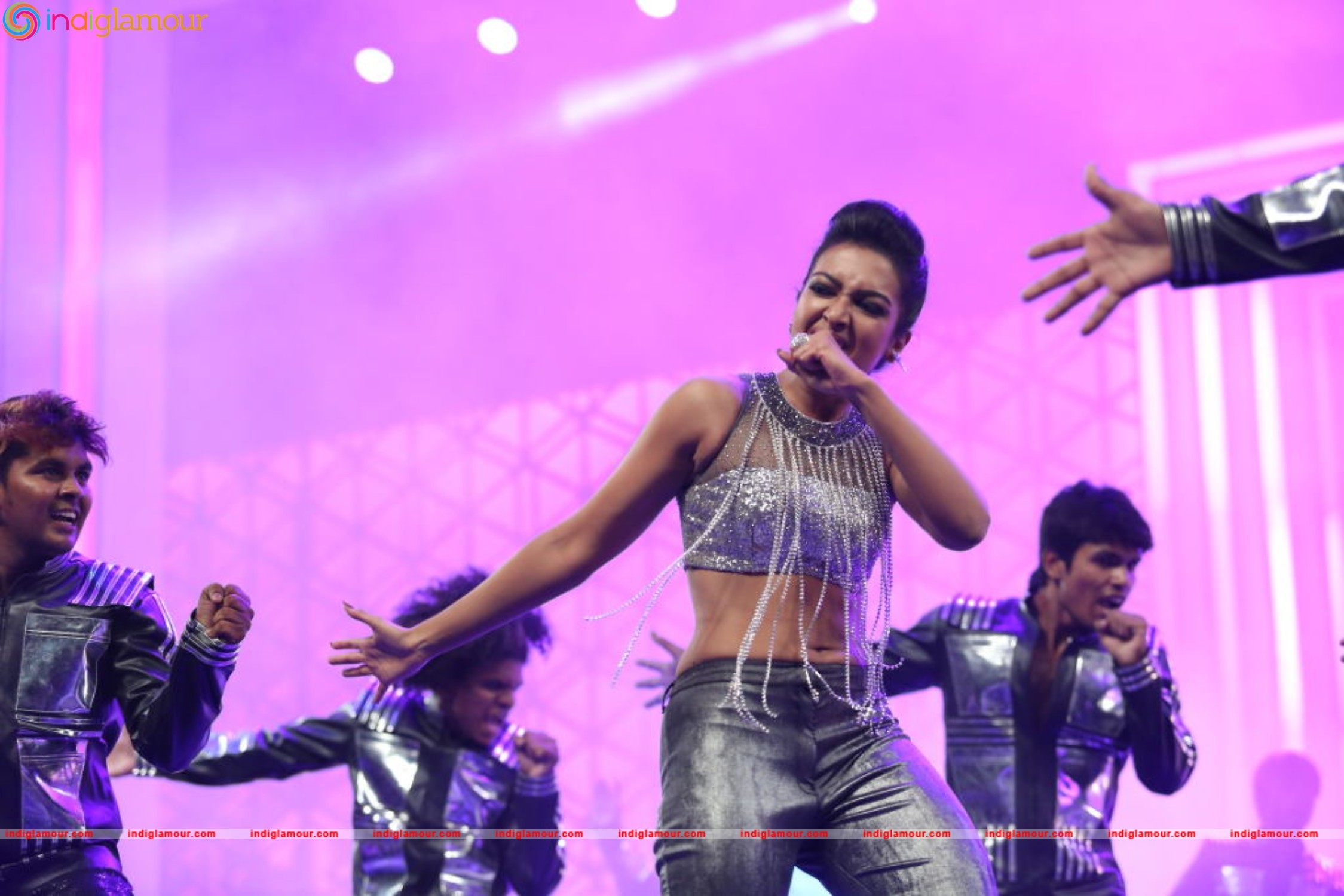 Catherine Tresa Actress hd photo
