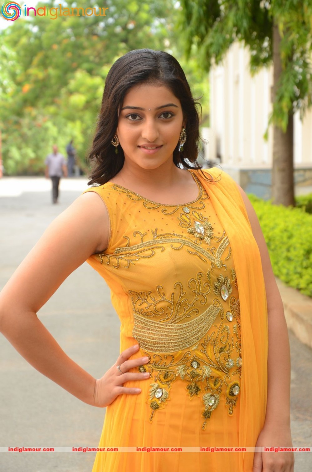 Mouryani Actress hd photo