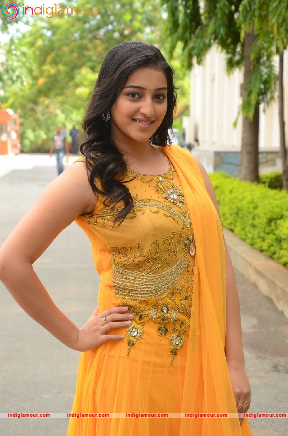 Mouryani Actress hd photo