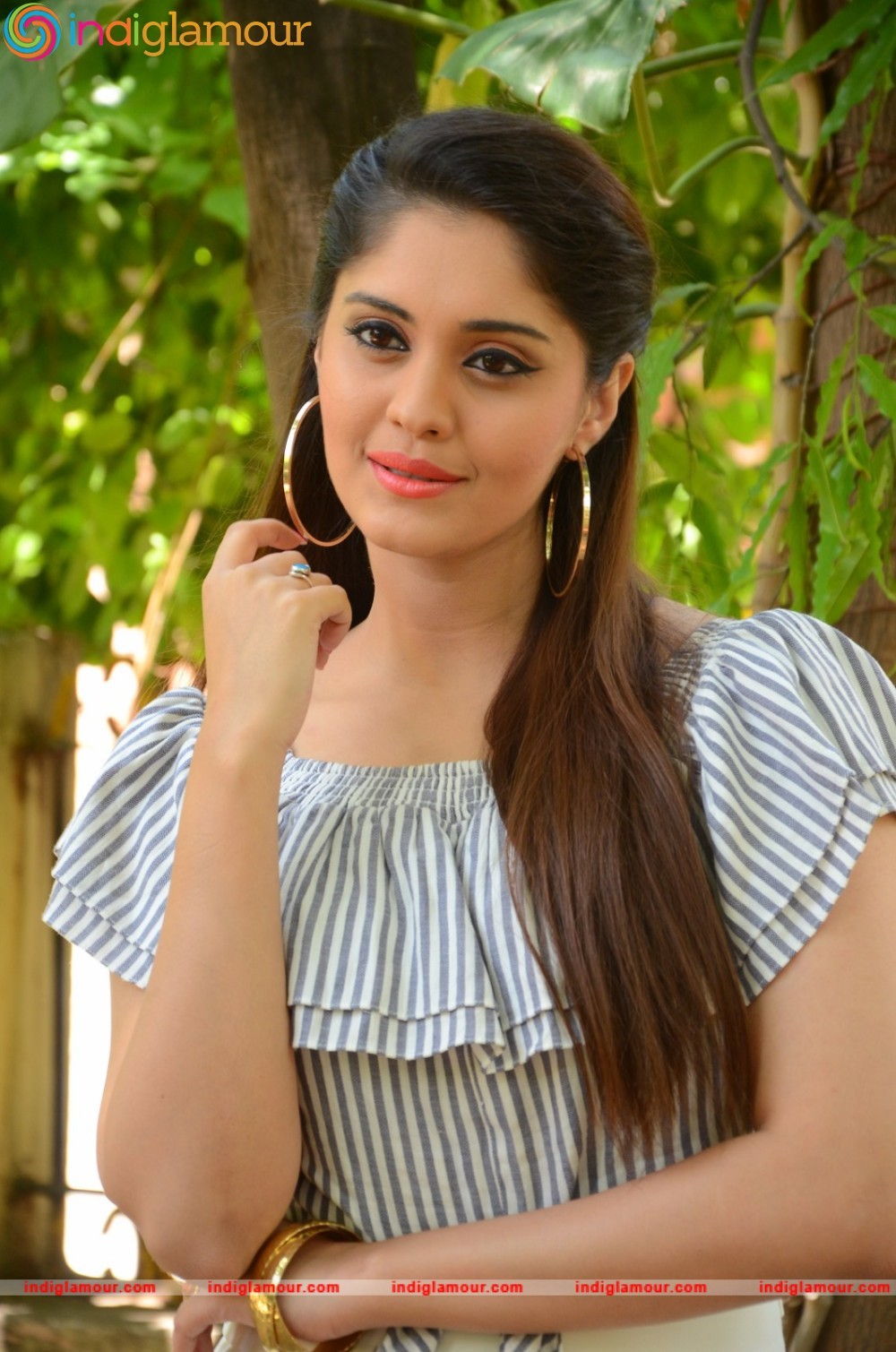 Surabhi Actress hd photo