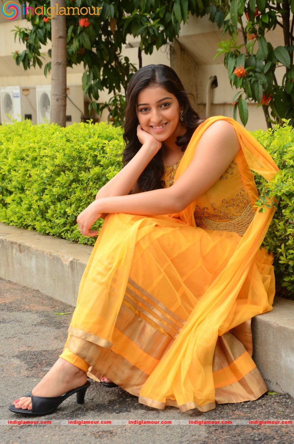 Mouryani Actress hd photo