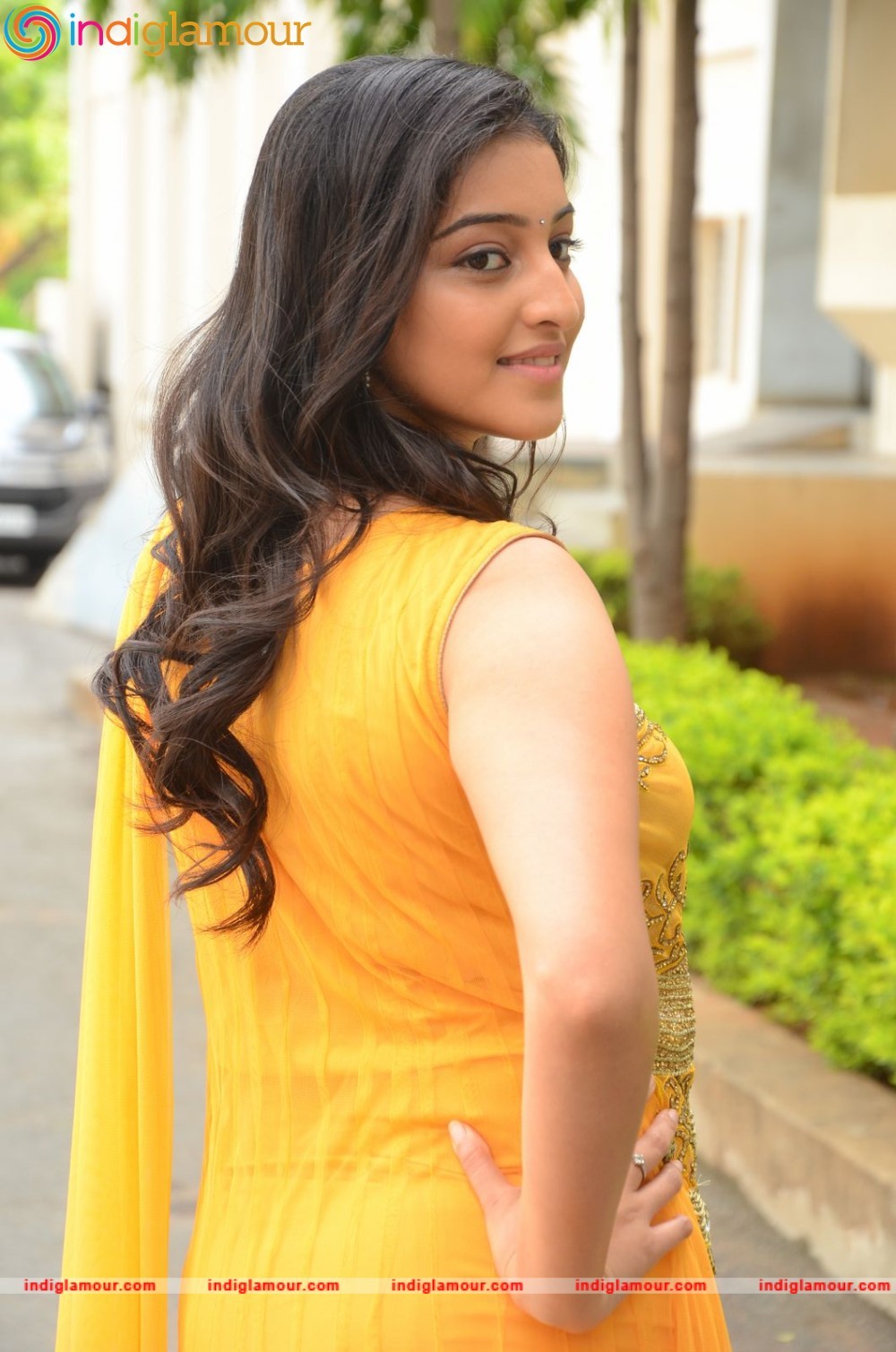 Mouryani Actress hd photo