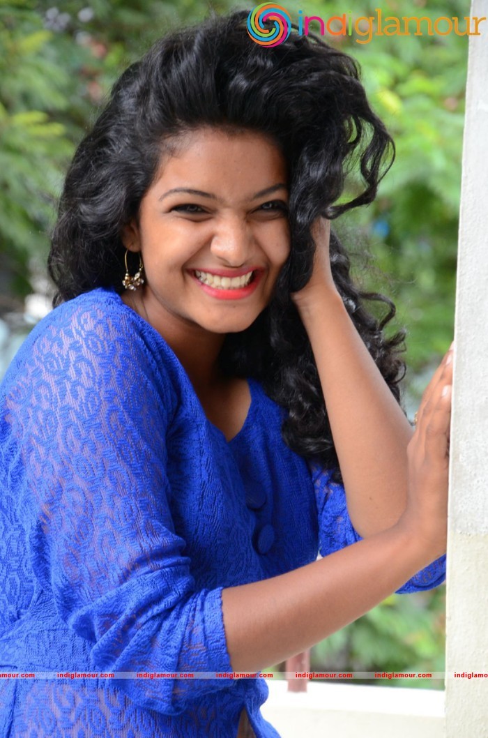 Gayathri Actress hd photo