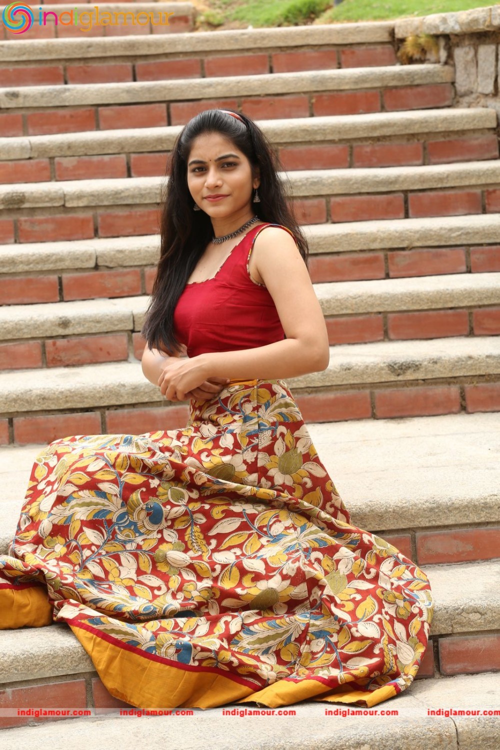Punarnavi Bhupalam Actress hd photo