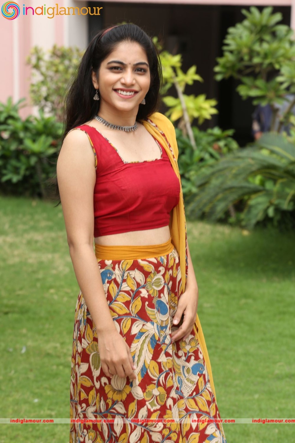 Punarnavi Bhupalam Actress hd photo
