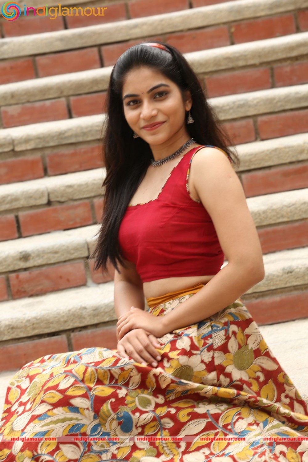 Punarnavi Bhupalam Actress hd photo