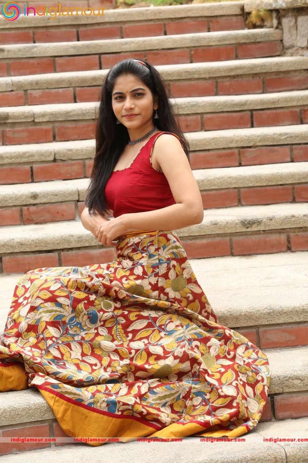 Punarnavi Bhupalam Actress hd photo