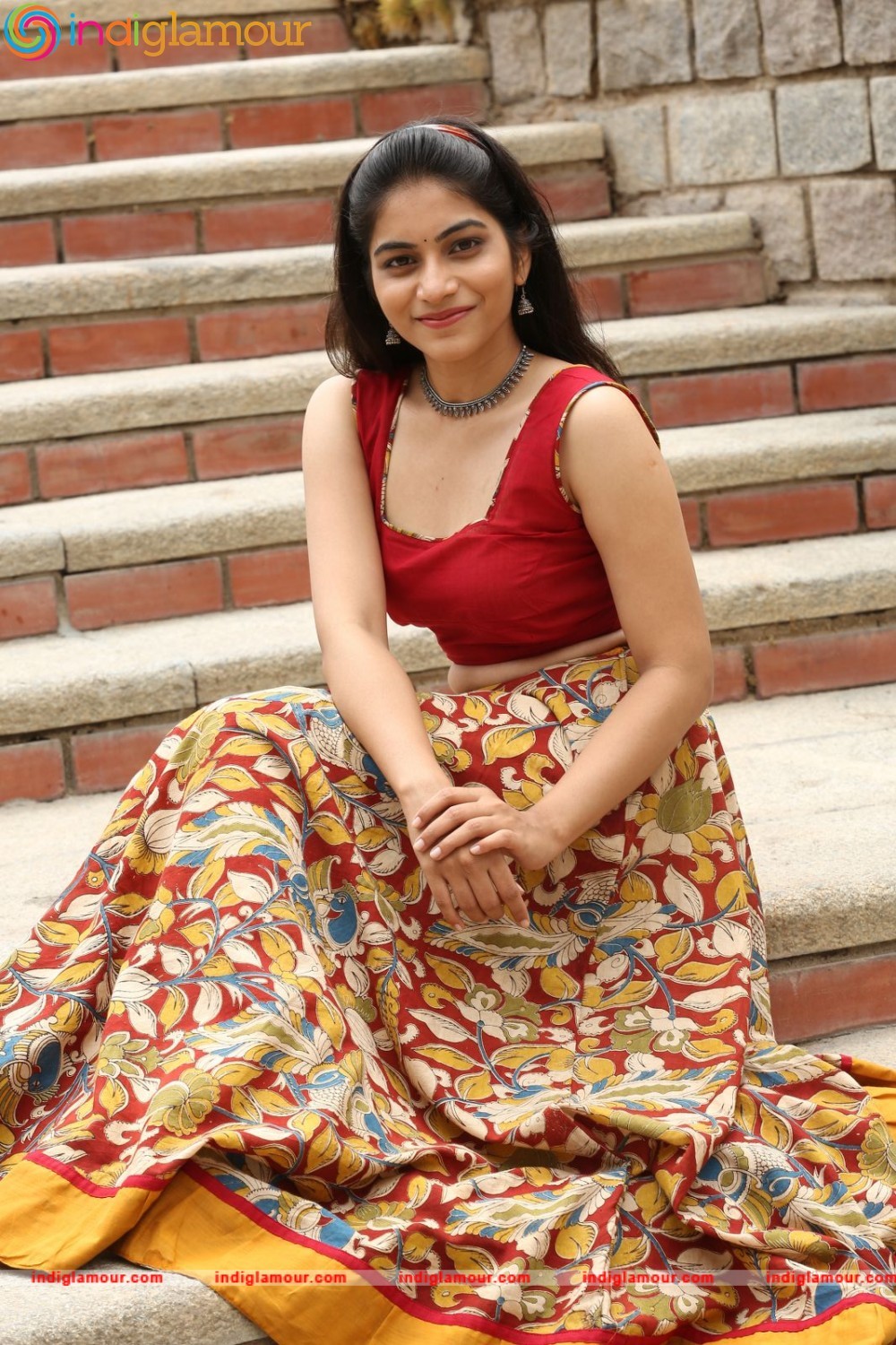 Punarnavi Bhupalam Actress hd photo