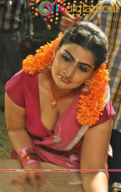 Babilona Spicy Photos Actress hd photo