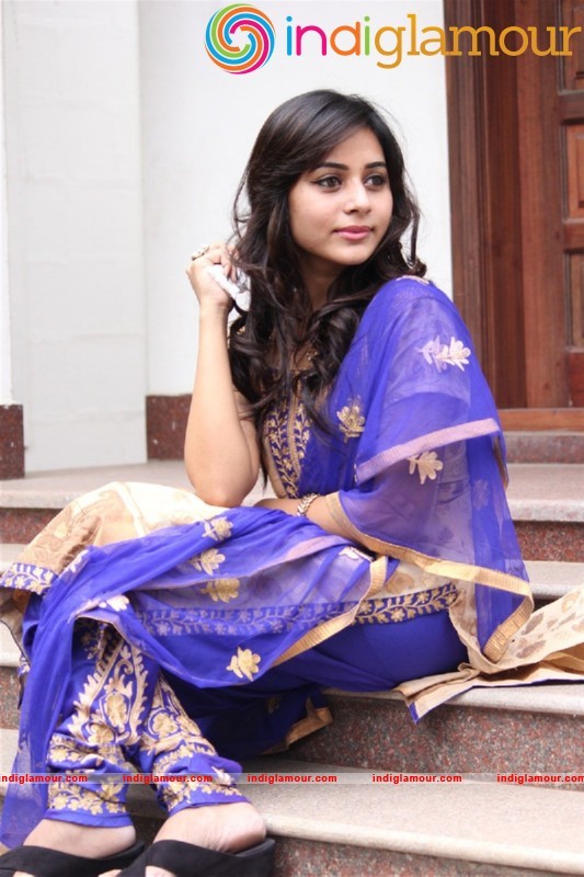 Suza Kumar Actress hd photo