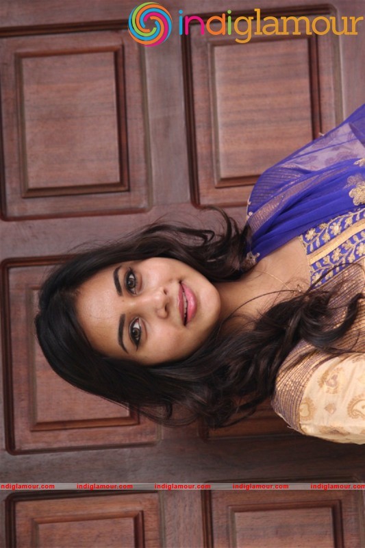 Suza Kumar Actress hd photo