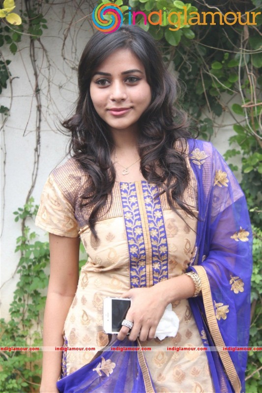 Suza Kumar Actress hd photo
