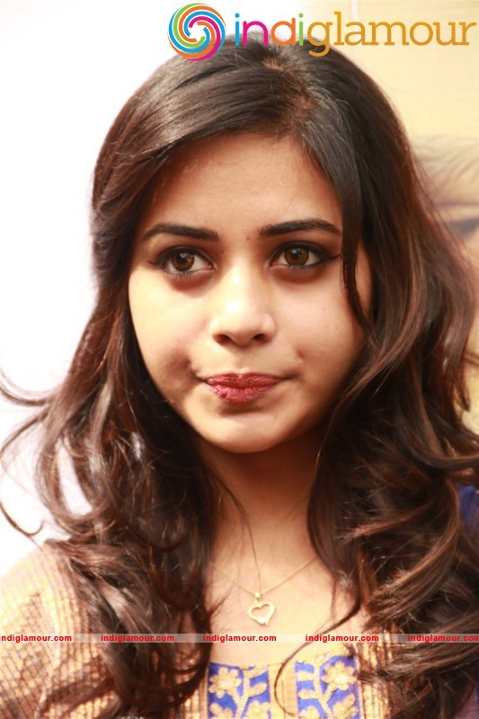 Suza Kumar Actress hd photo