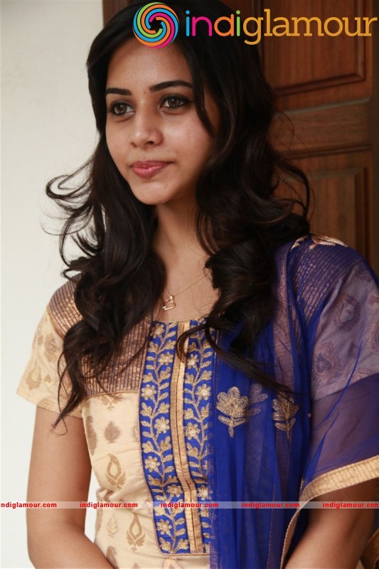 Suza Kumar Actress hd photo