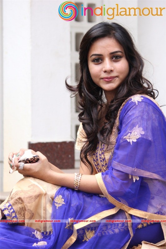 Suza Kumar Actress hd photo