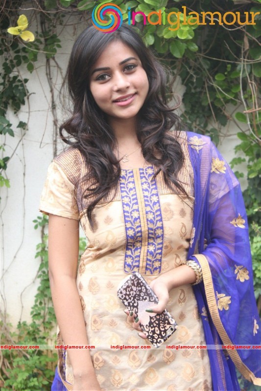 Suza Kumar Actress hd photo
