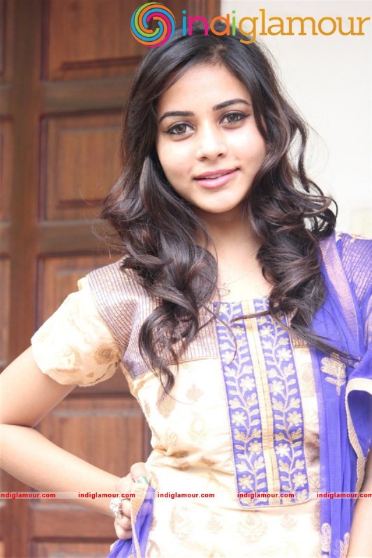 Suza Kumar Actress hd photo