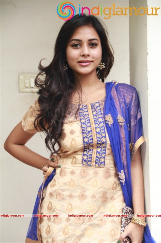 Suza Kumar Actress hd photo