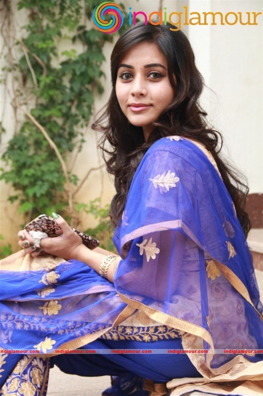 Suza Kumar Actress hd photo