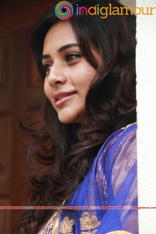 Suza Kumar Actress hd photo