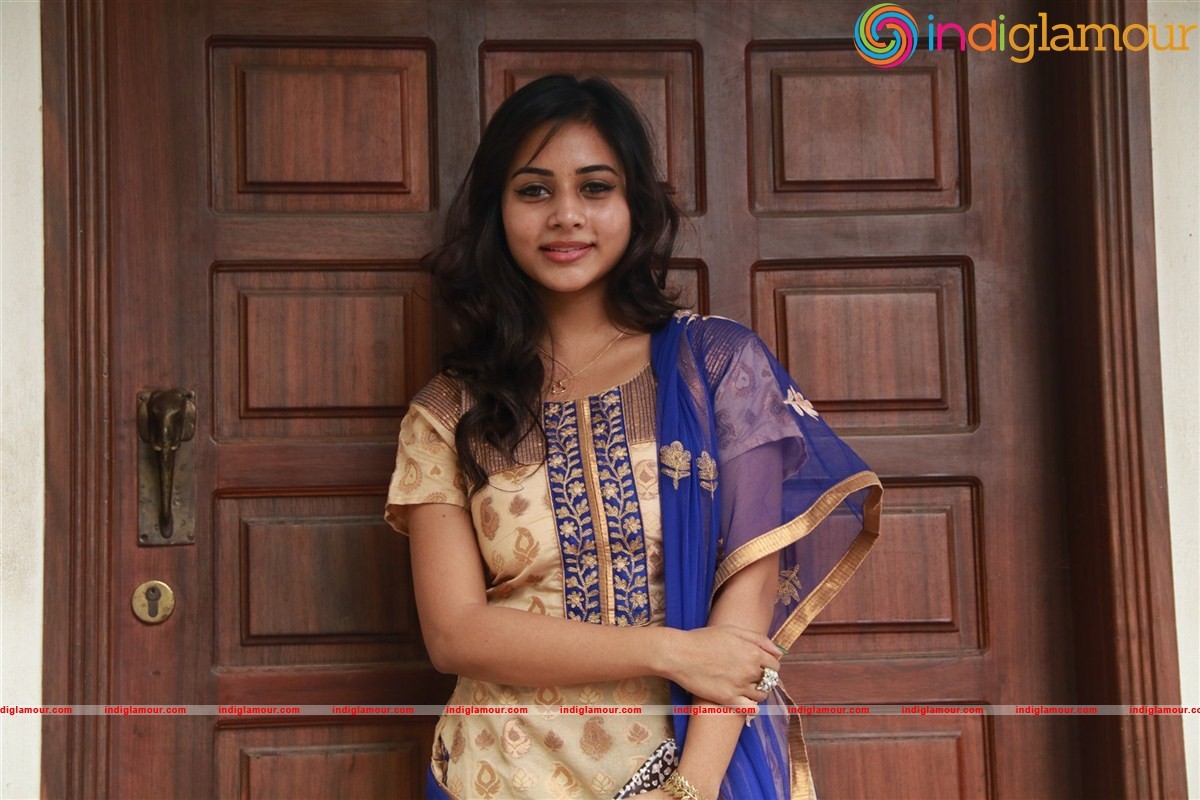 Suza Kumar Actress hd photo