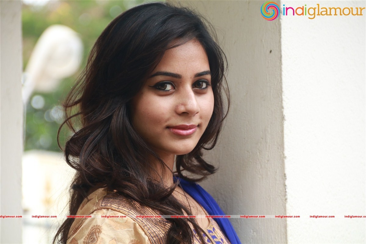 Suza Kumar Actress hd photo