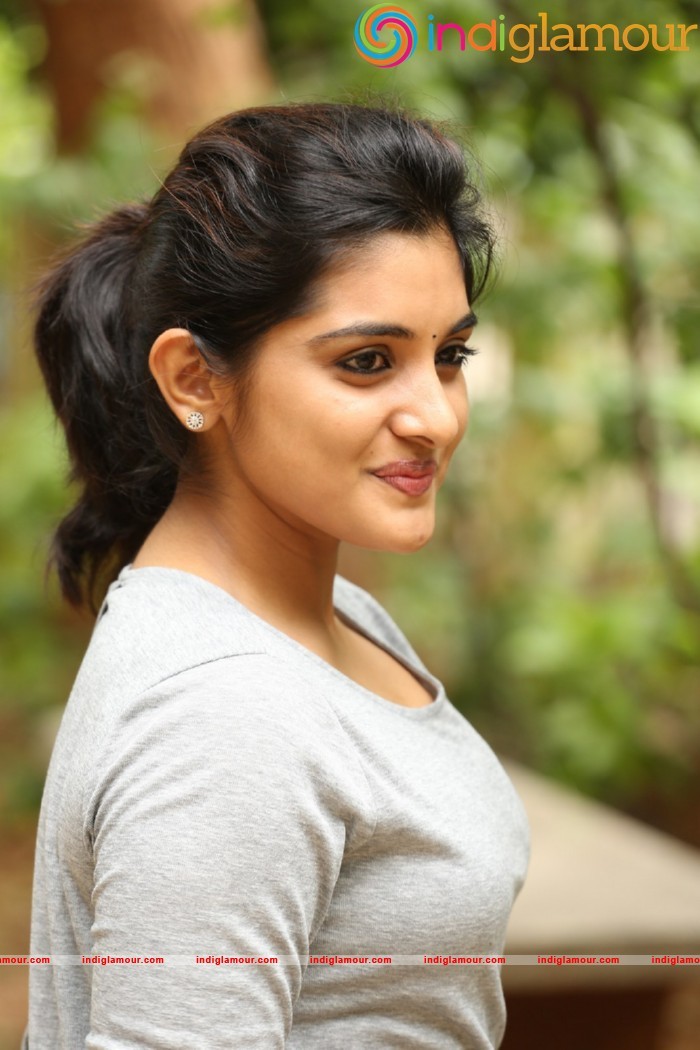 Niveda Thomas New Photos Actress hd photo