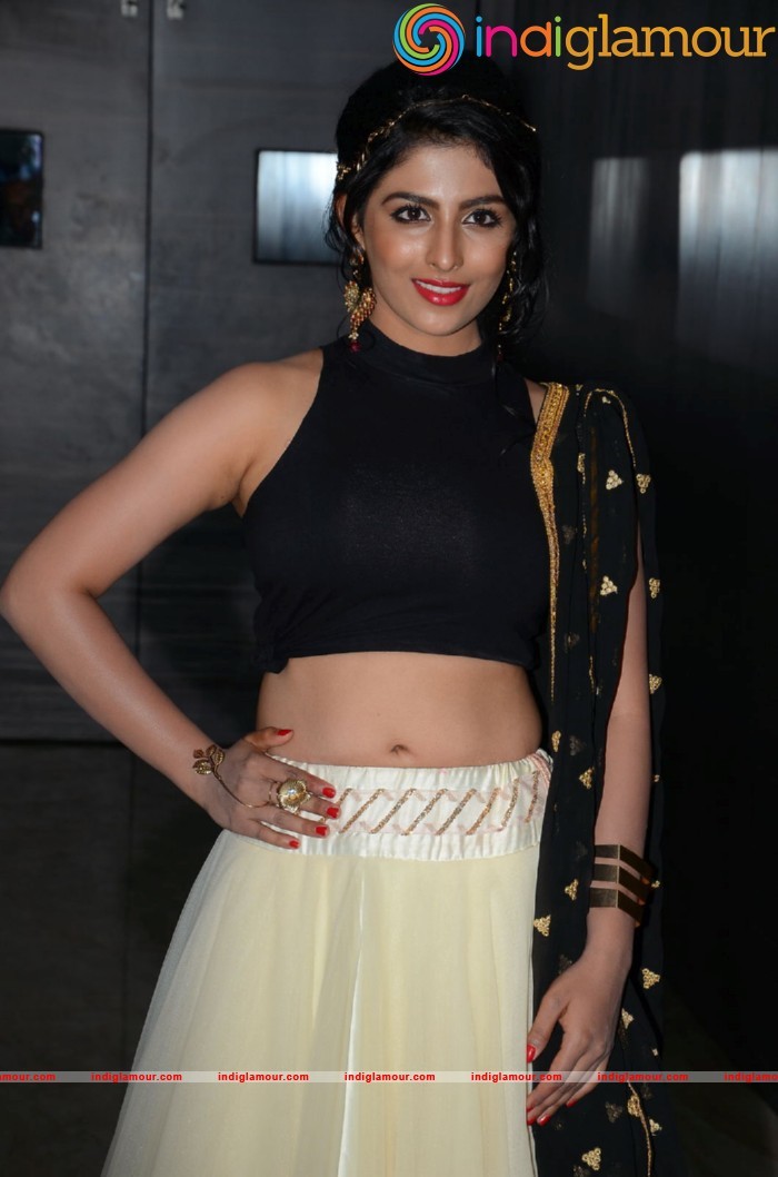 Kruthika Jayakumar Actress hd photo