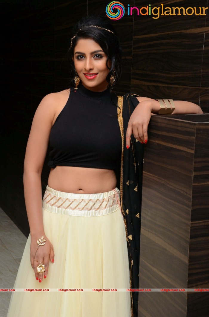 Kruthika Jayakumar Actress hd photo