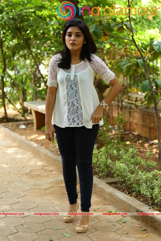 Niveda Thomas Latest Photo Gallery Actress hd photo