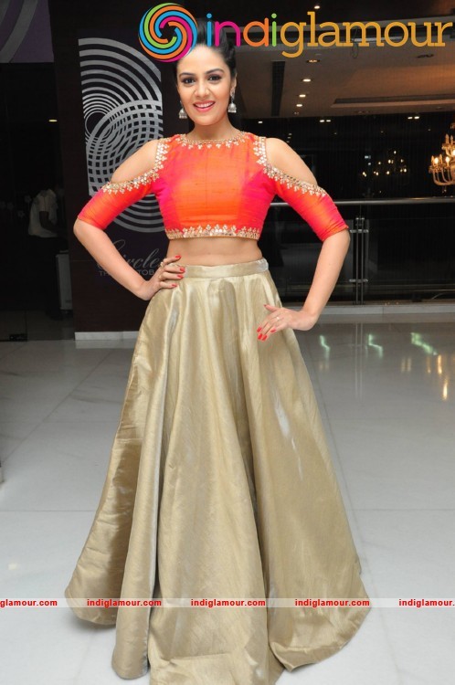 Srimukhi Actress hd photo