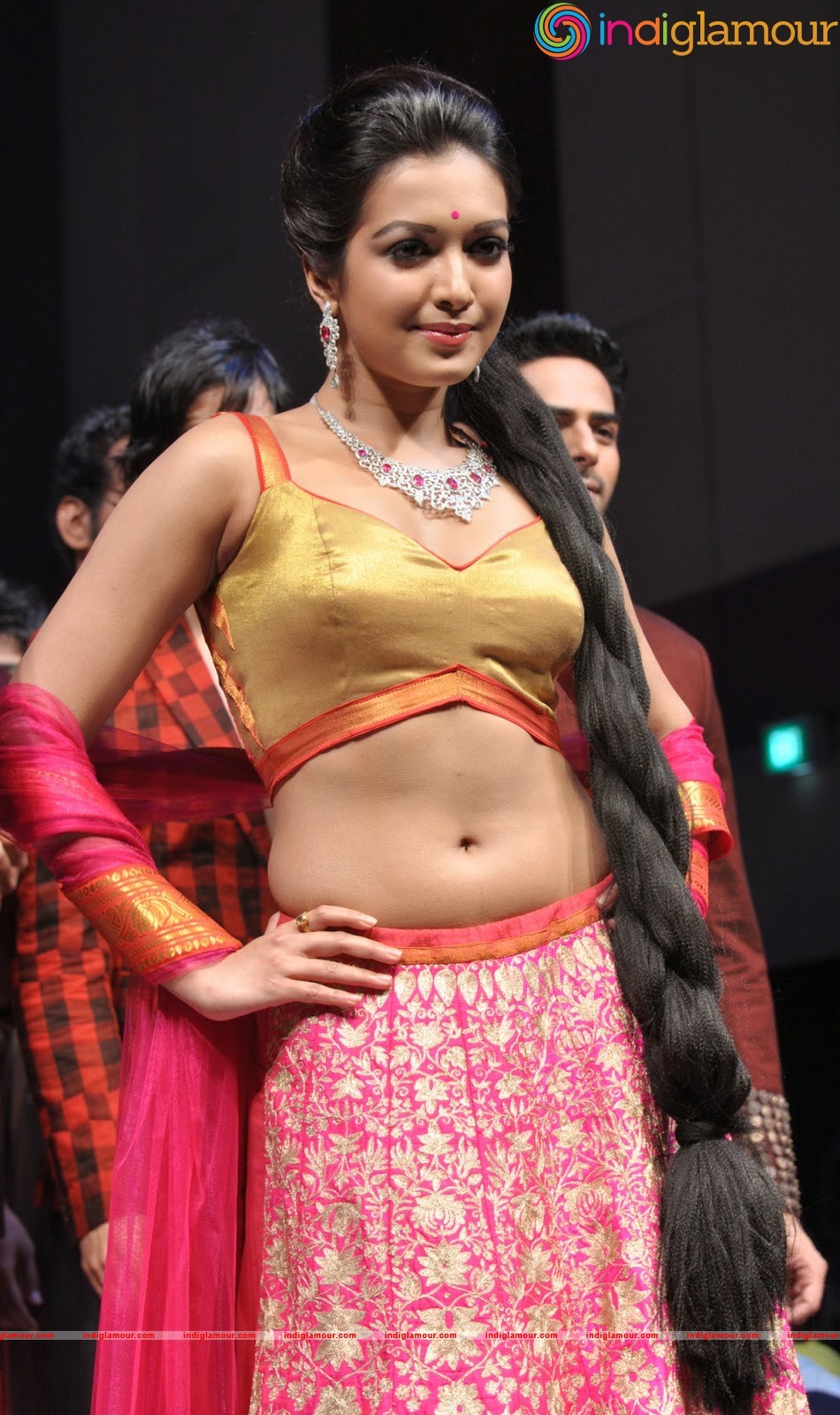 Catherine Tresa Actress hd photo