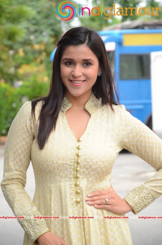 Manara Chopara Latest Photos Gallery Actress hd photo