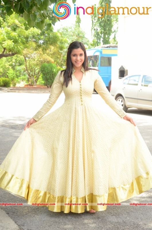Manara Chopara Latest Photos Gallery Actress hd photo
