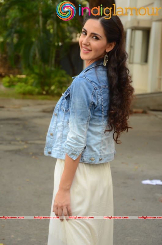 Farah Karimi Latest Photo Gallery Actress hd photo