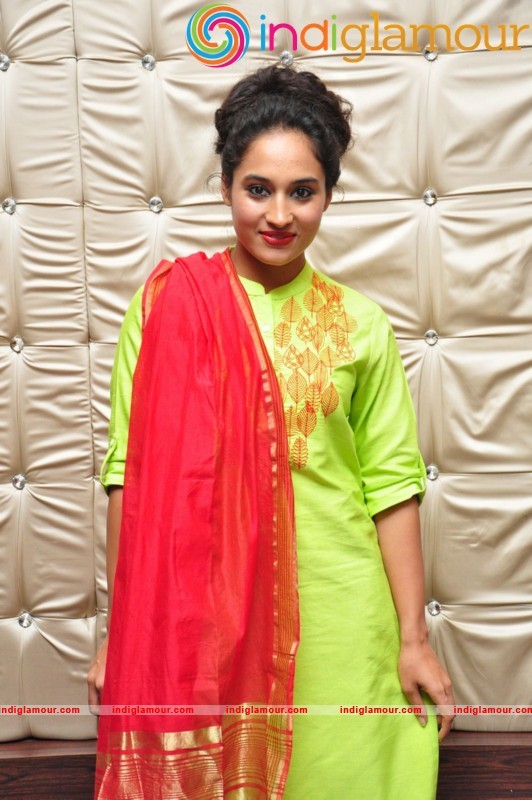 Pooja Ramachandran Latest Photo Gallery Actress hd photo