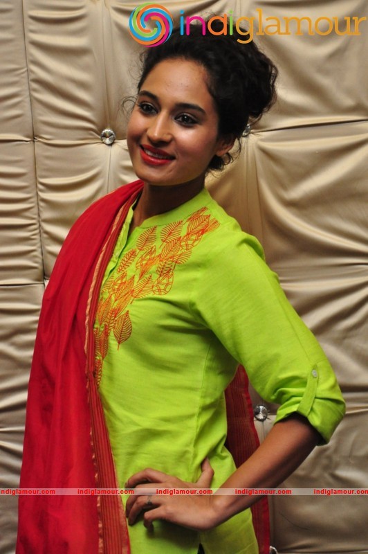 Pooja Ramachandran Latest Photo Gallery Actress hd photo