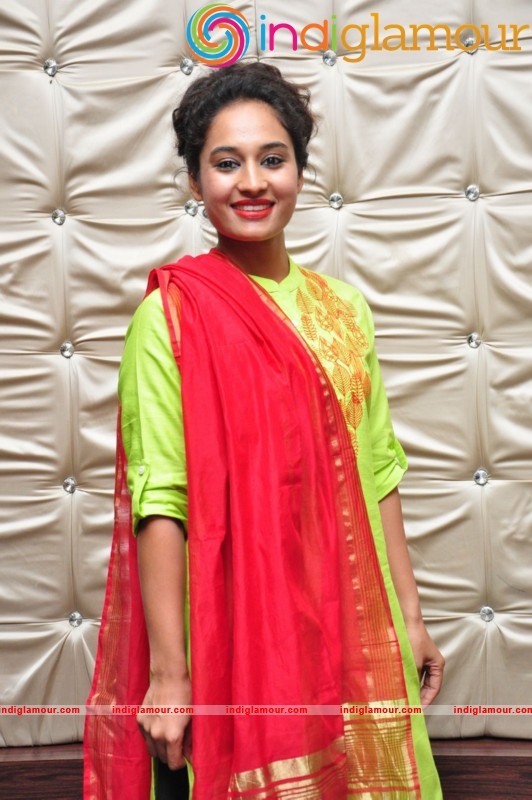 Pooja Ramachandran Latest Photo Gallery Actress hd photo