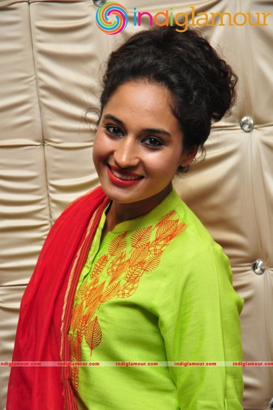 Pooja Ramachandran Latest Photo Gallery Actress hd photo