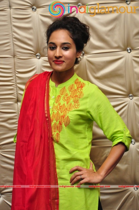 Pooja Ramachandran Latest Photo Gallery Actress hd photo