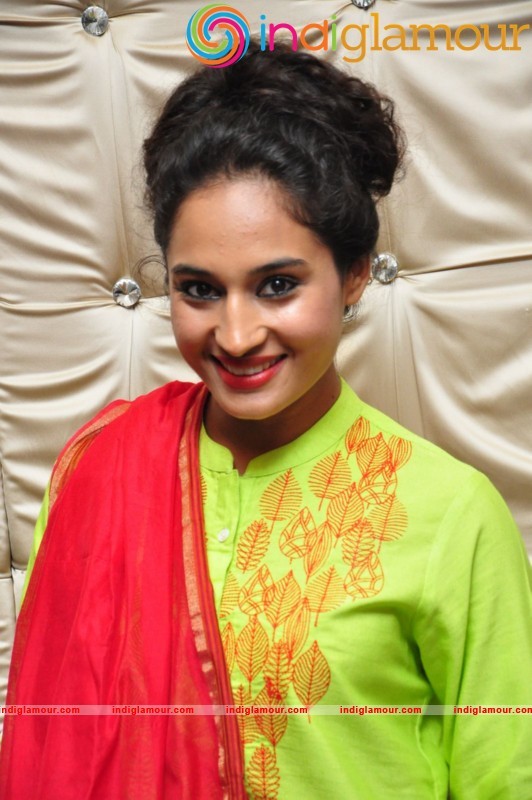 Pooja Ramachandran Latest Photo Gallery Actress hd photo