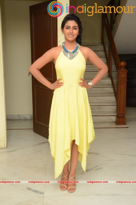 Kruthika Jayakumar Latest Photos Gallery Actress hd photo