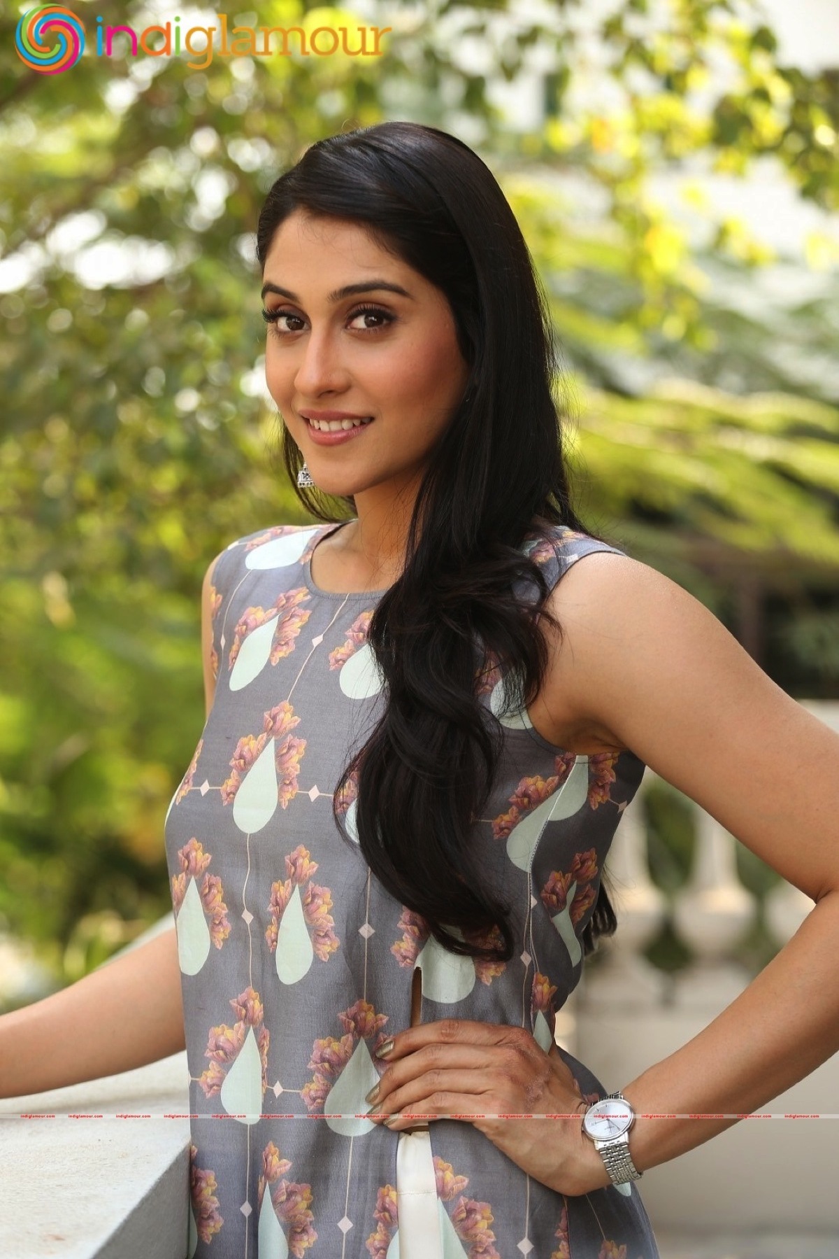 Regina Cassandra Actress hd photo