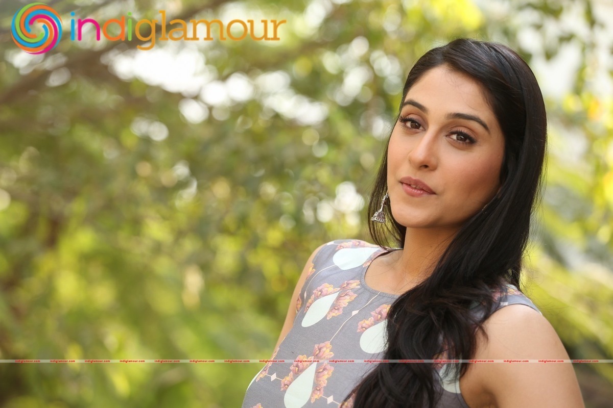 Regina Cassandra Actress hd photo